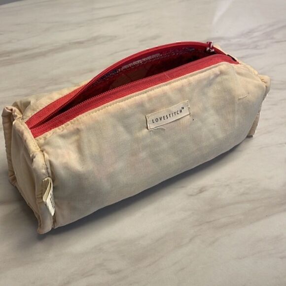 Love Stich Boho Colorful Pom Pom Tassels Accessory Bag - Picture 4 of 11